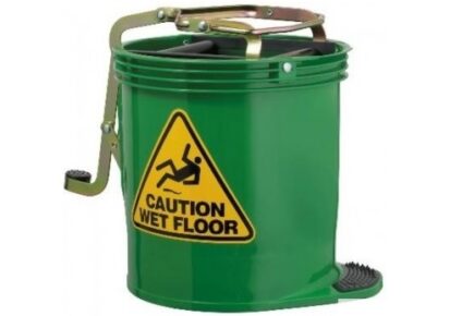 mop-bucket-with-wringer