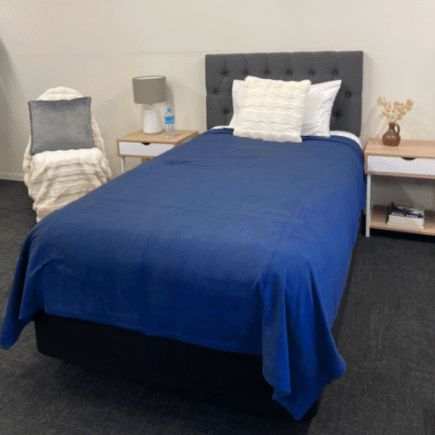 blanket-fleece-300g-navy-single